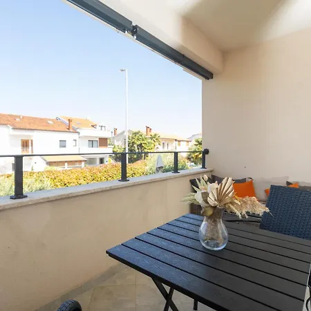 Apartment Mareta